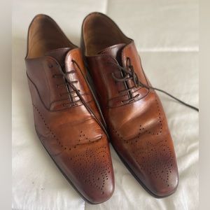 Magnanni Leather Tie Up Shoes